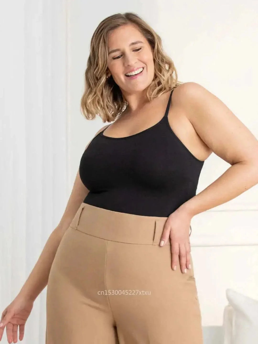 Shapermint Essentials | Cami with Round Neck