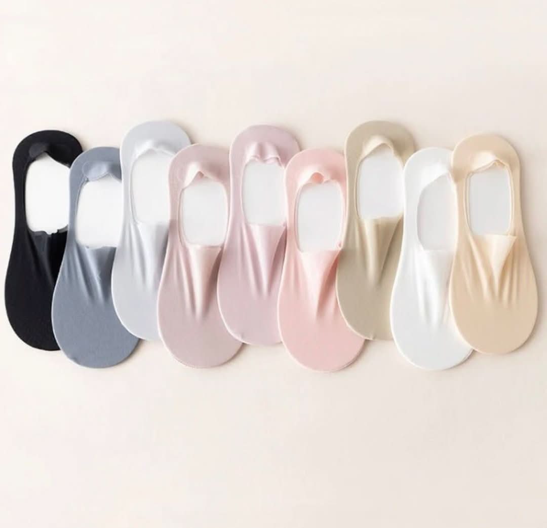 Silk Serene | Transparent Non-Slip Socks