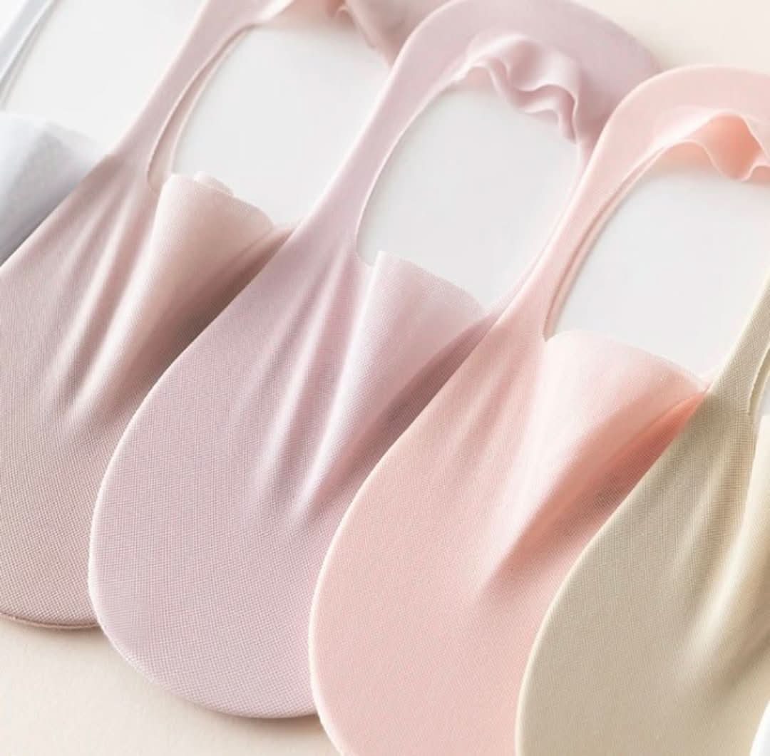 Silk Serene | Transparent Non-Slip Socks