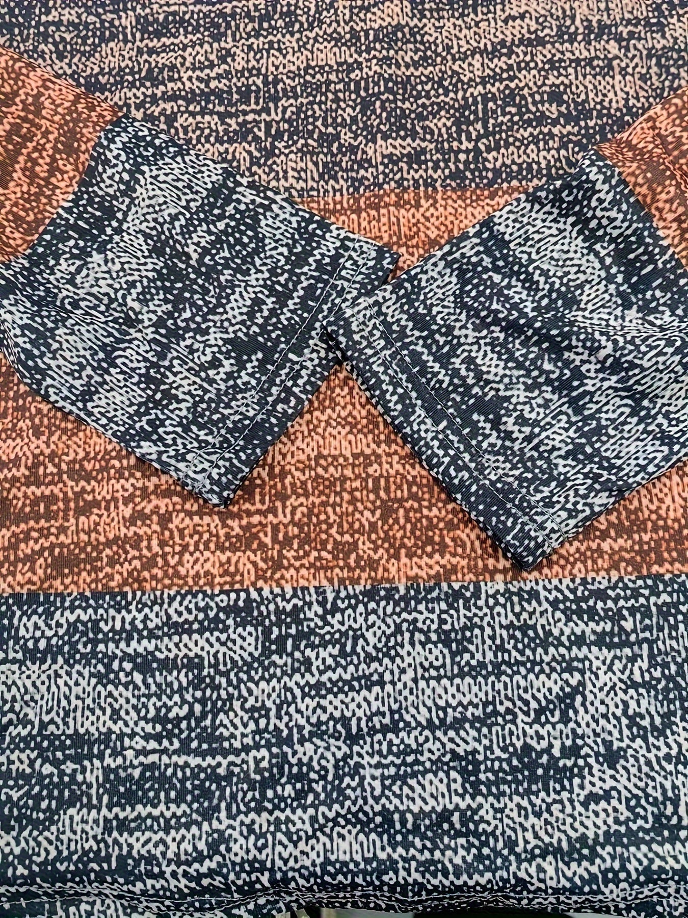 Sophie | T-shirt à manches longues coloré avec demi-fermeture éclair et blocs de couleurs