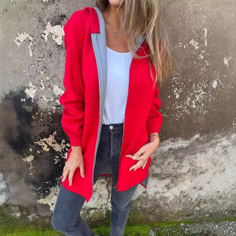Giacca primaverile da donna con cerniera e vestibilità casual