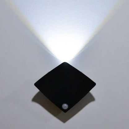 Stingray | Sensor Wall Light