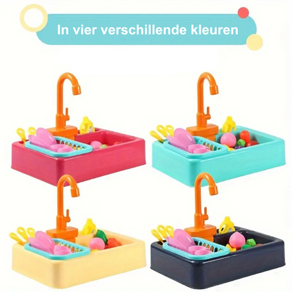 Mini Chef -leikkiallas - toimivalla hanalla ja leikkivihanneksilla