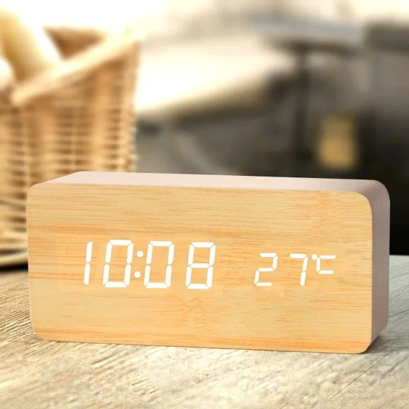 TimberTime - Reloj LED de madera natural - Diseño único - Función de alarma digital