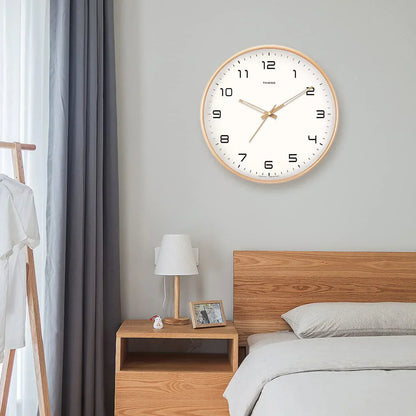 TimelessWood - minimalistinen massiivipuinen seinäkello - ainutlaatuinen muotoilu