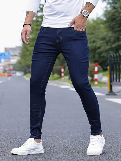 Tom | Jean slim extensible disponible en plusieurs couleurs