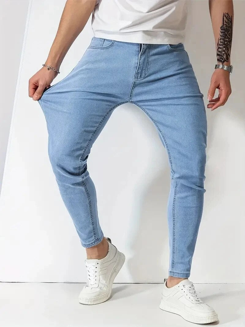 Tom | Jean slim extensible disponible en plusieurs couleurs