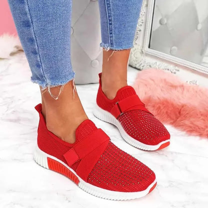 Gwen – Elegant T-Strap Flats for Women