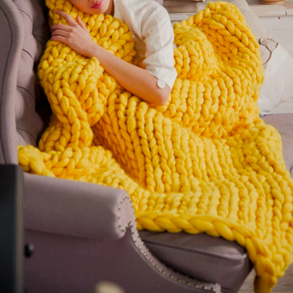 Chunky Knit Blanket - Ultra-Soft Oversized Blanket