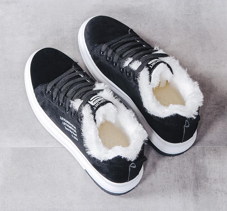 Sneakers calde da donna Wolf - Sneakers alla moda per le giornate fredde