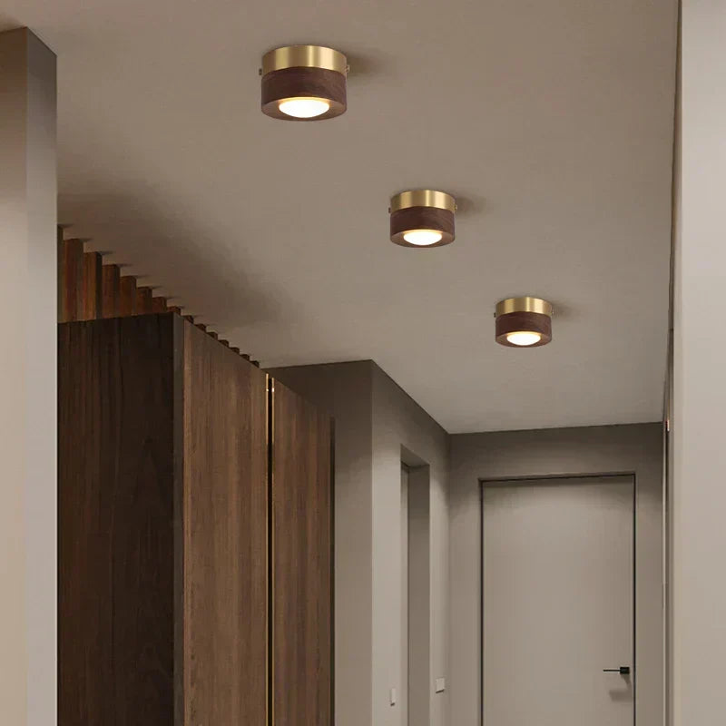Lampada da soffitto in legno con LED, effetto noce e design rotondo minimalista