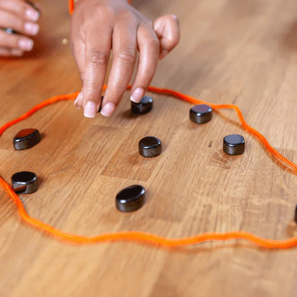 Magnetic Tactics Game – Catch the Magnet Challenge