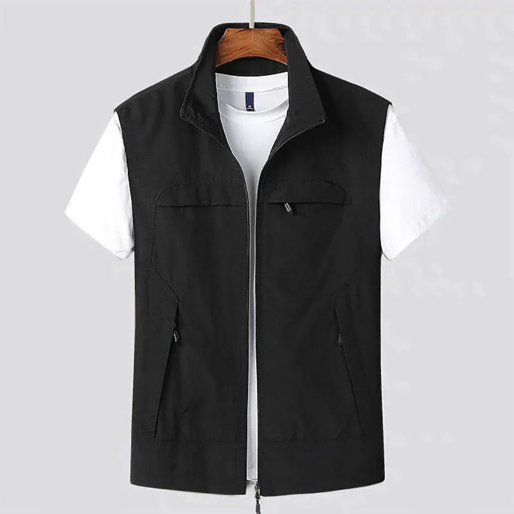 Quick-drying men's vest – functional design with an active style