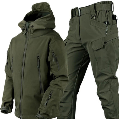 Set di abbigliamento funzionale per esterni